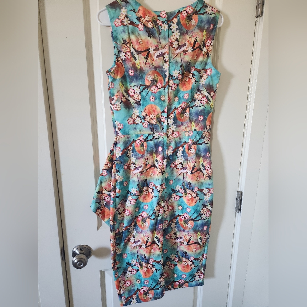 Floral Sleeveless Dress - Picture 5 of 6